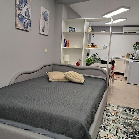 Sixtyships Ruse Center Apartment Bagian luar foto
